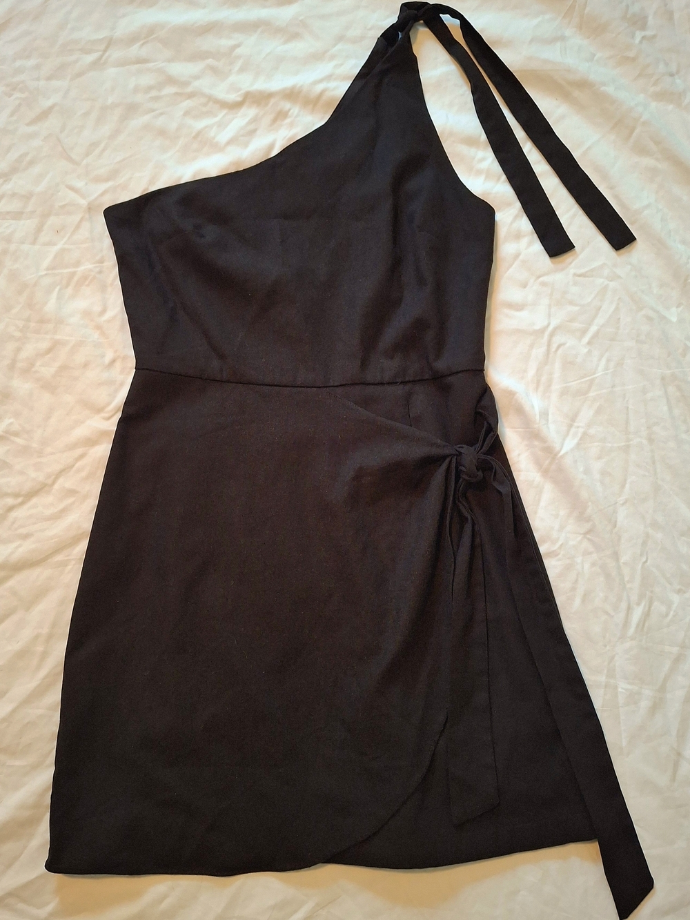 Showpo Black One Shoulder Wrap Mini Dress Tie Waist Boho Date Night Sz 6